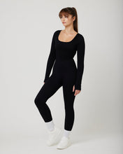 Load image into Gallery viewer, Snuggz Fit Ribbed Long Sleeve Black Seamless Jumpsuit
